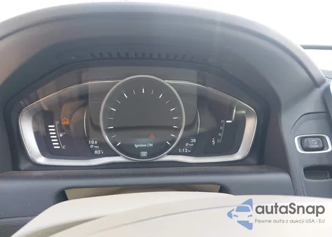 2015 Volvo Xc60 T5/T5 Premier из США, поврежденный, VIN YV4612RK1F2742800